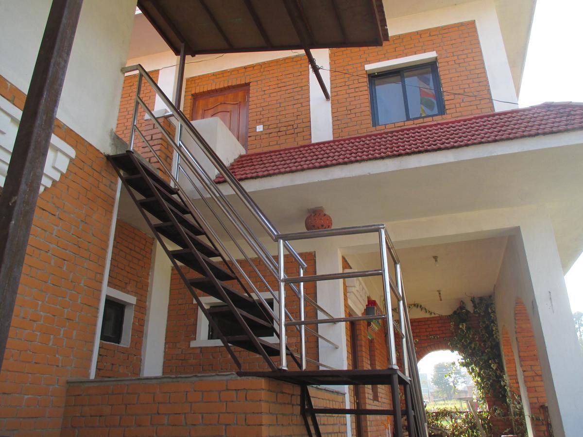 Hotel Swiss Dakshinkali Exterior photo